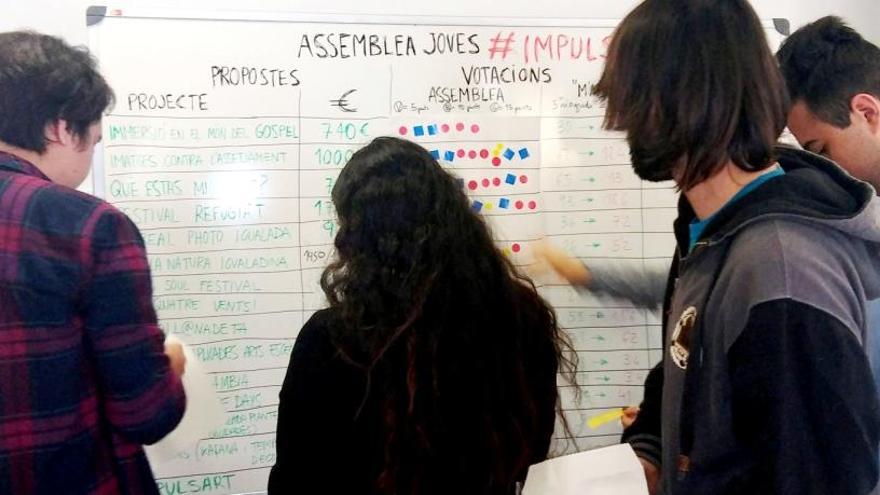 Els joves d&#039;Igualada trien els seus 14 projectes prioritaris en el pressupost municipal