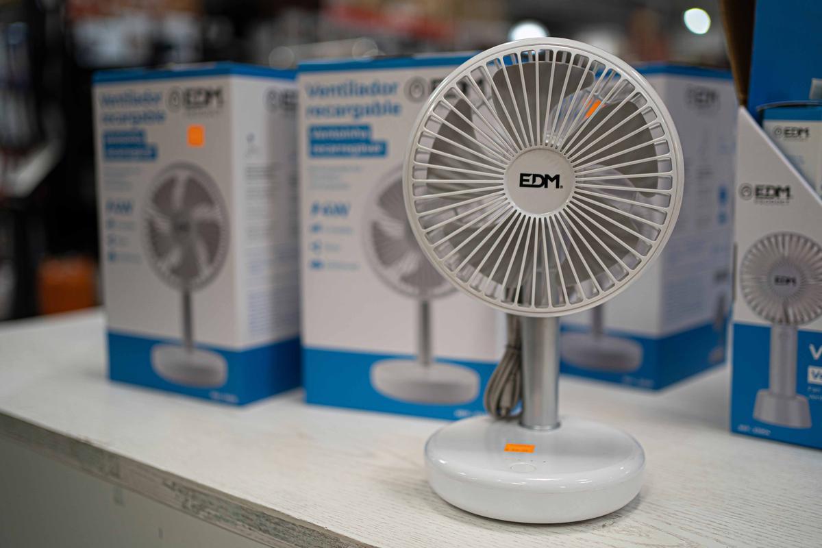 Se disparan en Ibiza las ventas de ventiladores y aires acondicionados