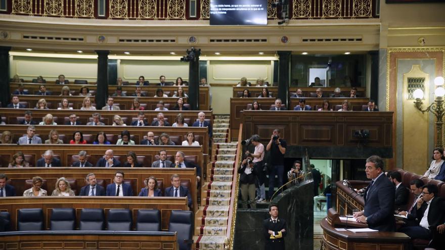 Directo | El Congreso aprueba el uso de las lenguas mientras PP y Vox acusan a Sánchez de ser un títere de Puigdemont