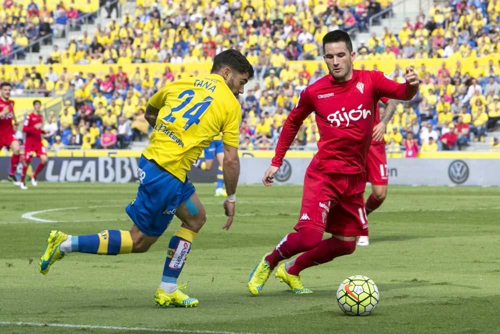 UD Las Palmas 1 - 1 Sporting de Gijón