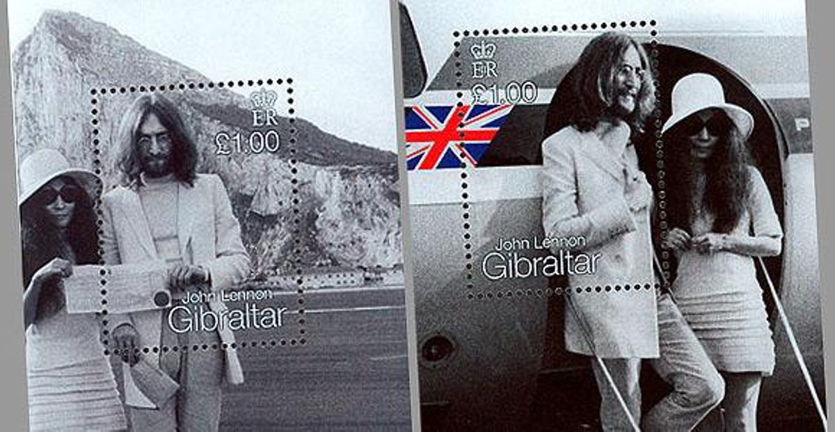 Los sellos conmemorativos de la boda del 20 de marzo de 1969 de John Lennon y Yoko Ono en Gibraltar.