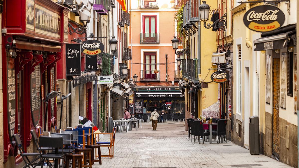 Un paseo de cine: recorre las localizaciones de las películas de Almodóvar en Madrid gracias a este mapa