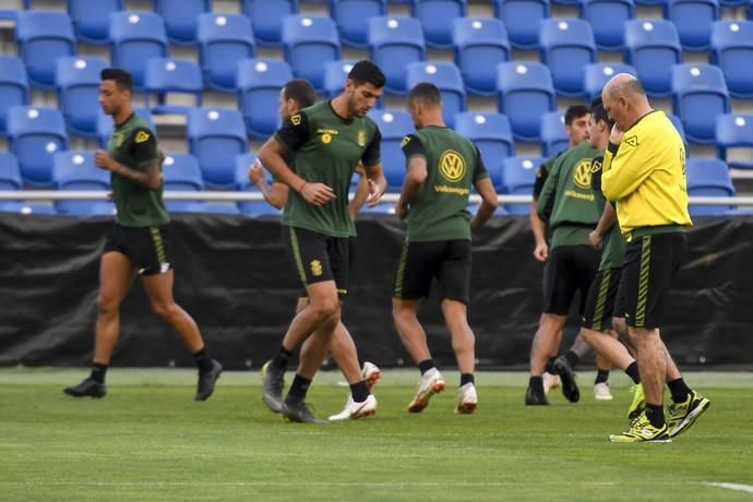 DEPORTES 05-03-19  LAS PALMAS DE GRAN CANARIA.  Primer entrenamiento de Pepe Mel. FOTOS: JUAN CASTRO