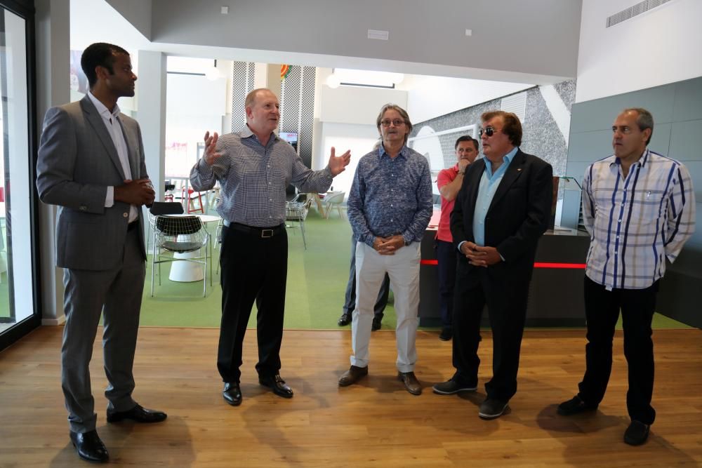 Sarver inaugura el "Players Lounge" de Son Bibiloni