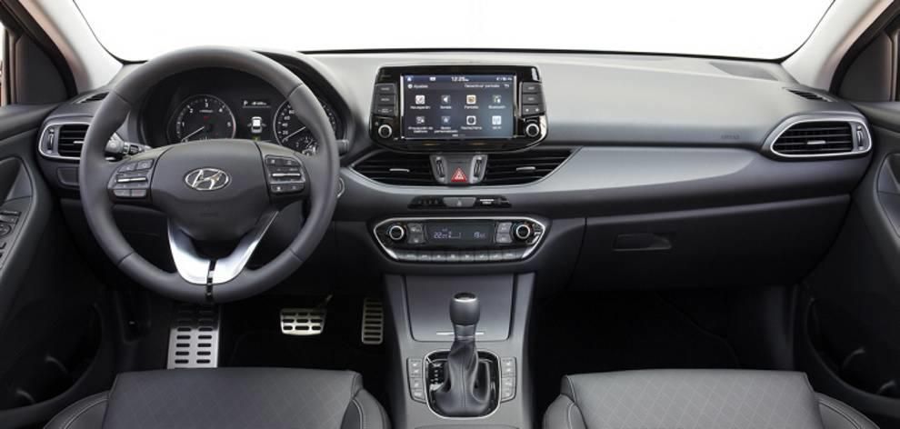 Hyundai i30, prestaciones y espacio