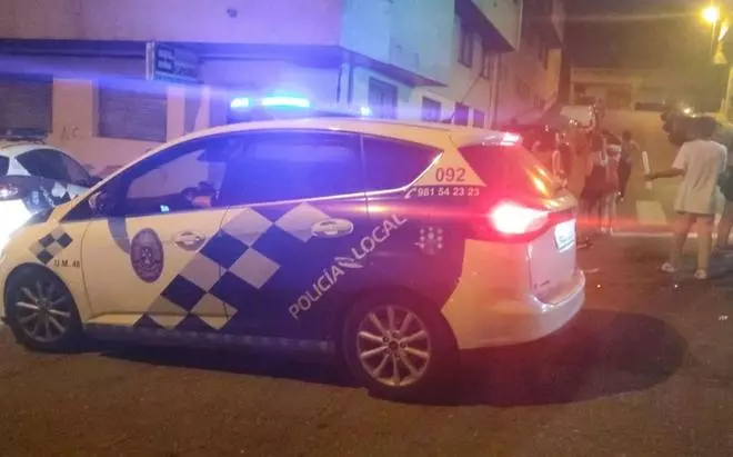 Récord de alcoholemias positivas en una madrugada en Cangas, con 76 pruebas y 11 personas denunciadas