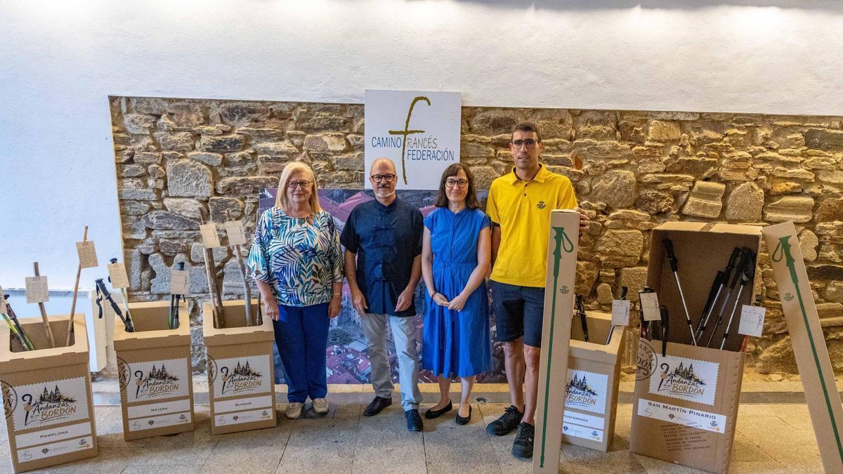 Los responsables de la campaña "Andanzas de un Bordón".
