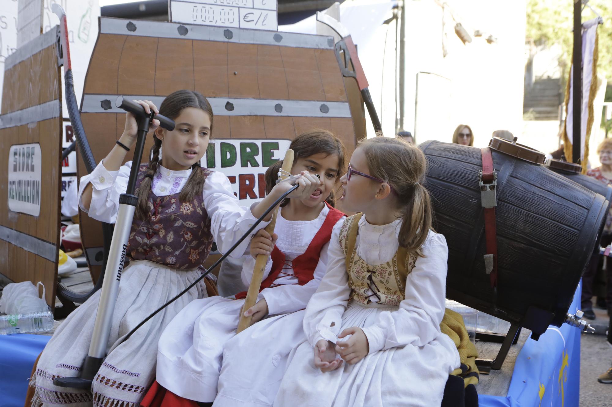 EN IMÁGENES: La localidad allerana de Moreda celebra San Martín, la fiesta de los Humanitarios