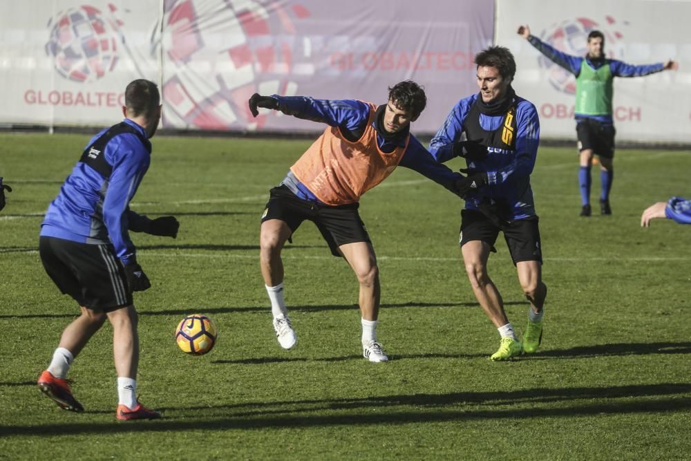 Entrenamiento del Real Oviedo en El Requexón