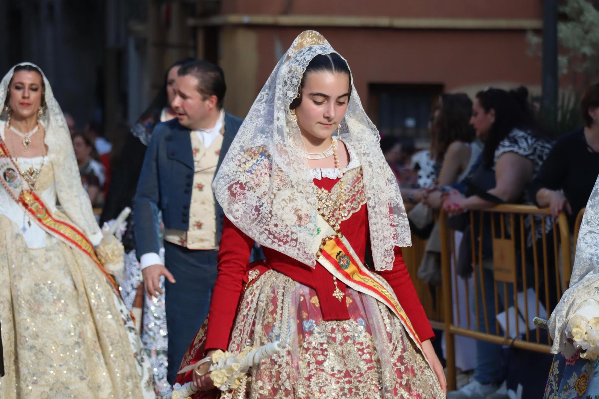 Comisiones de falla en la Procesión de la Virgen (4/5)