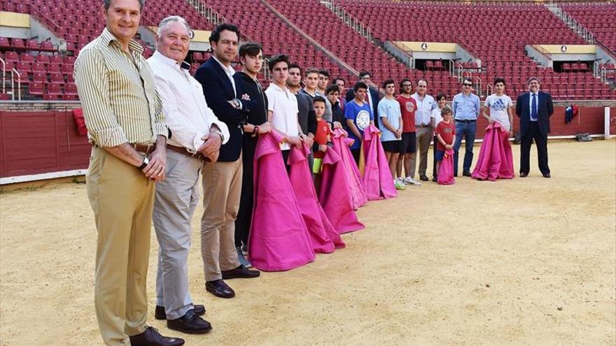 Juan A. García, nuevo profesor de la Escuela Taurina