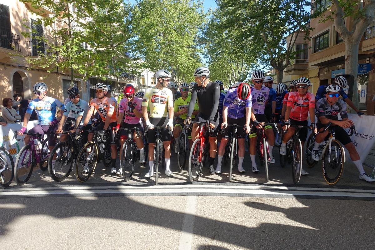 La leyenda Miguel Indurain disputa la última etapa de los ‘3 Dies de Mallorca’
