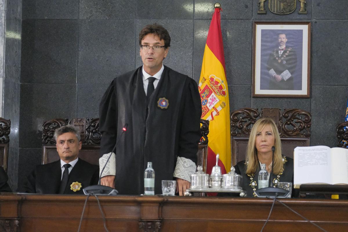 Juan Avello toma posesión como presidente del TSJC