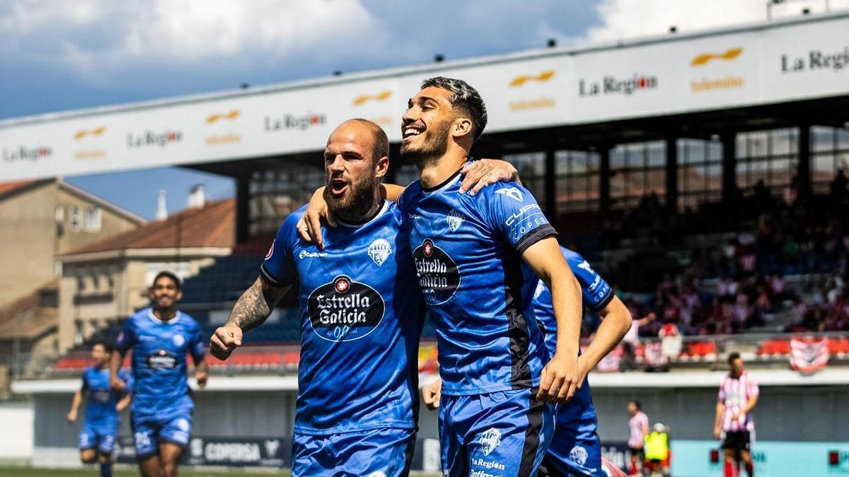 Martín Ochoa vuelve a sonreír en O Couto: "Tenía claro que los goles iban a llegar"