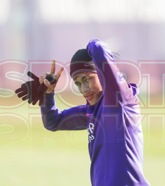 El entrenamiento del Barça antes de viajar a La Coruña, en imágenes