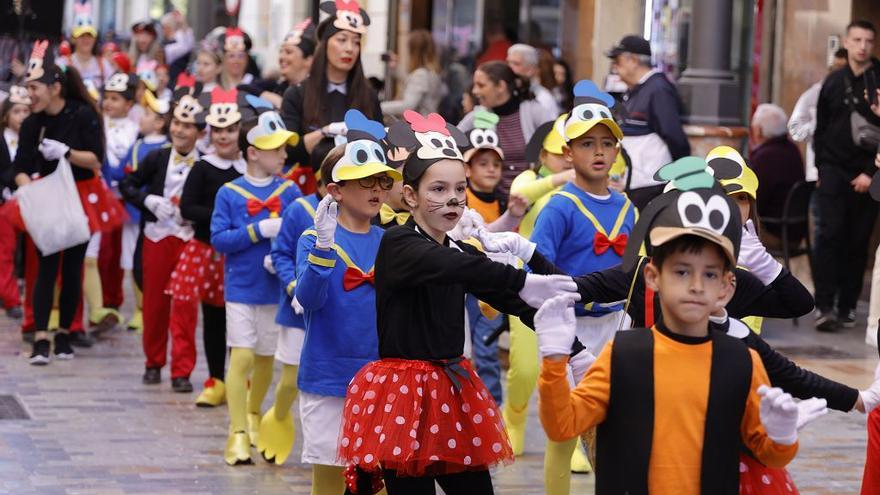 El desfile infantil del Carnaval de Cartagena, en imágenes