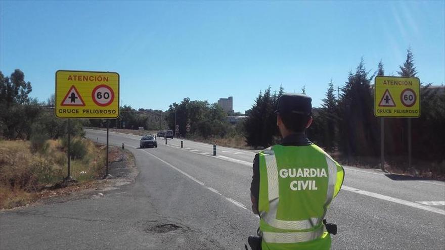 El ayuntamiento costeará la glorieta de un acceso a Coria