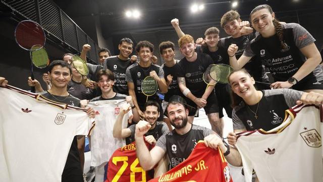 Detrás, por la izquierda, Laura Garijo, Natalia Lamarca , Juan Manuel Noguera, Juan Felipe Noguera, Alejandro Yaicarov, Mateo de Vicente , Mario Covián, Yago García , Aitor San Martín y Jana Villanueva; delante, Iván Torre, Marcos García, Daniel Álvarez, Vicente Gázquez  y  Laura Álvarez. |