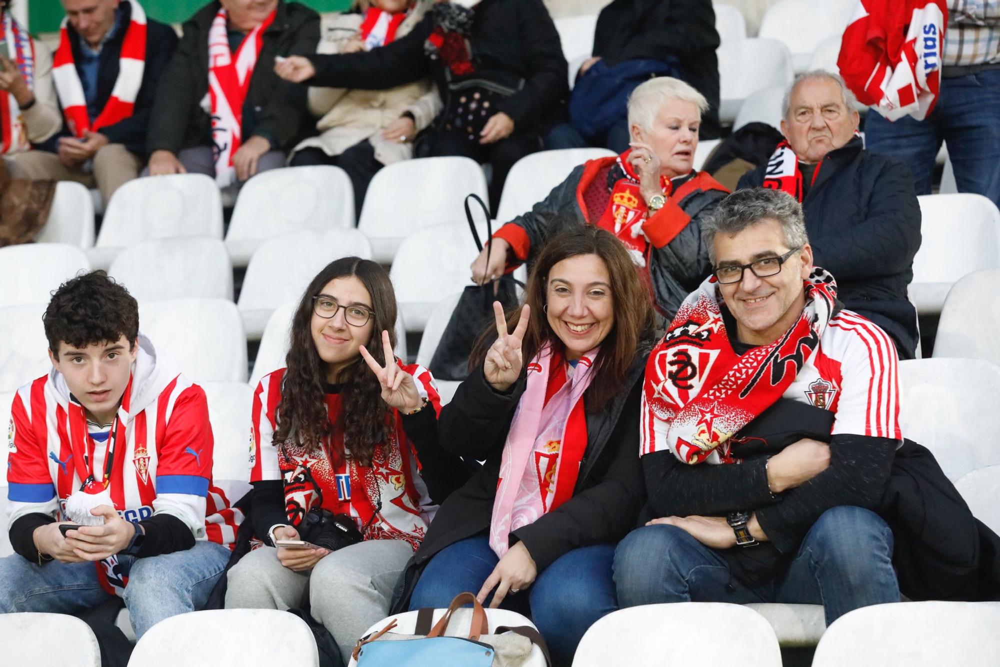 La Mareona del Sporting inunda el centro de Santander