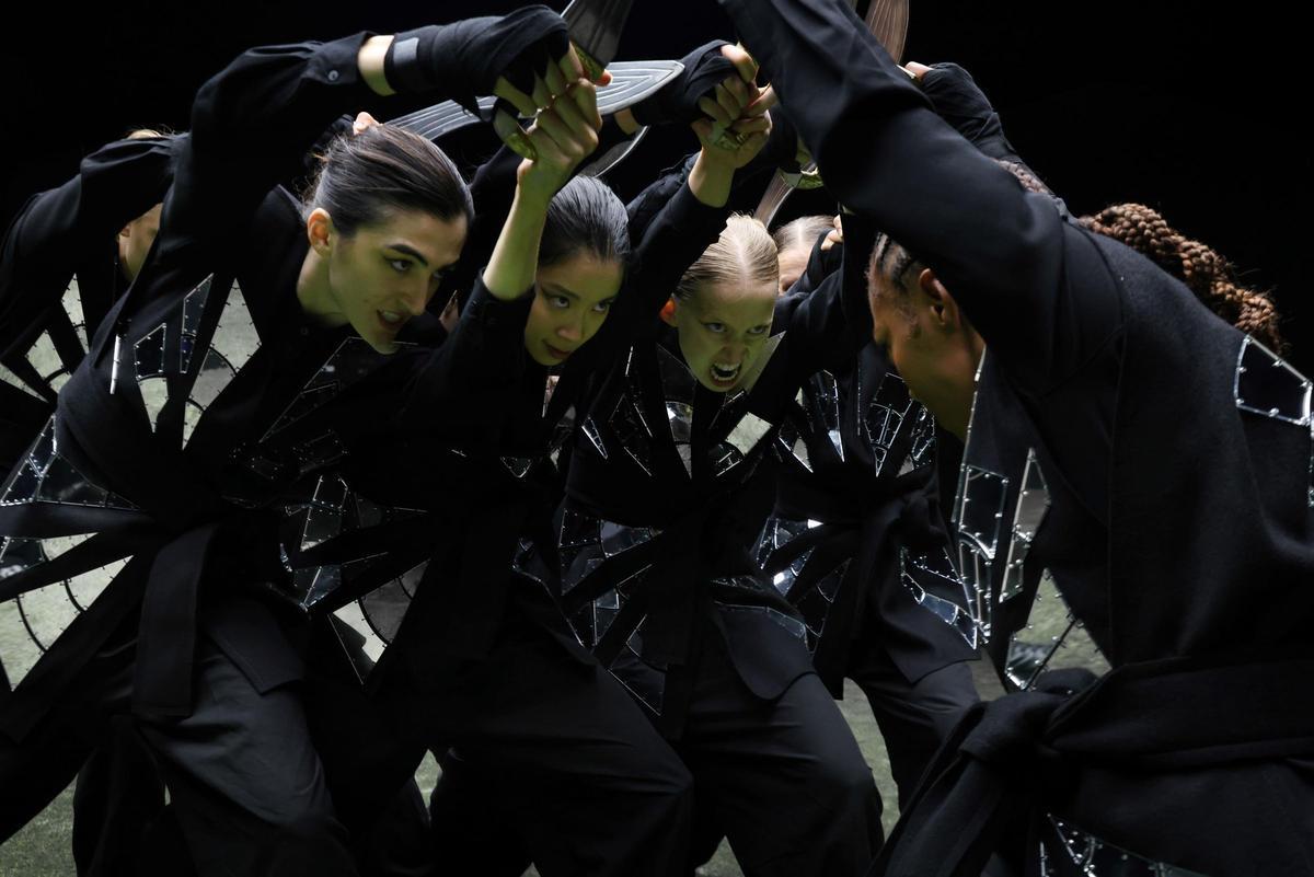 Gabriella Lemma, JP Hon, Nicole Nevitt y Kibrea Carmichael en Marina Abramović Balkan Erotic Epic