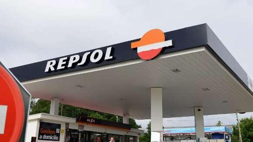 Exterior de la gasolinera en la que intentaron robar ayer.