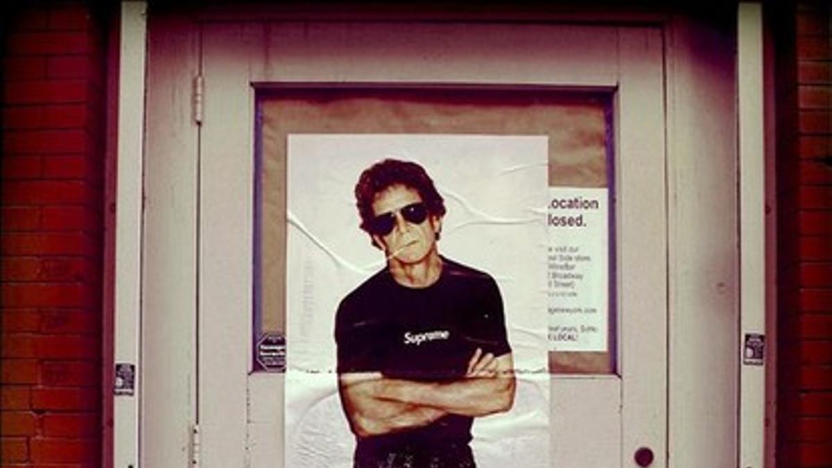 Fotografía que Lou Reed colgó en su último mensaje en sus cuentas de Twitter y Facebook con el título 'La puerta'.