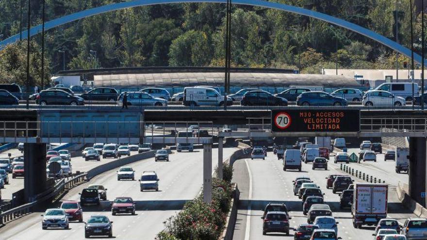 Madrid prohíbe por primera vez este miércoles la circulación sin etiqueta ambiental