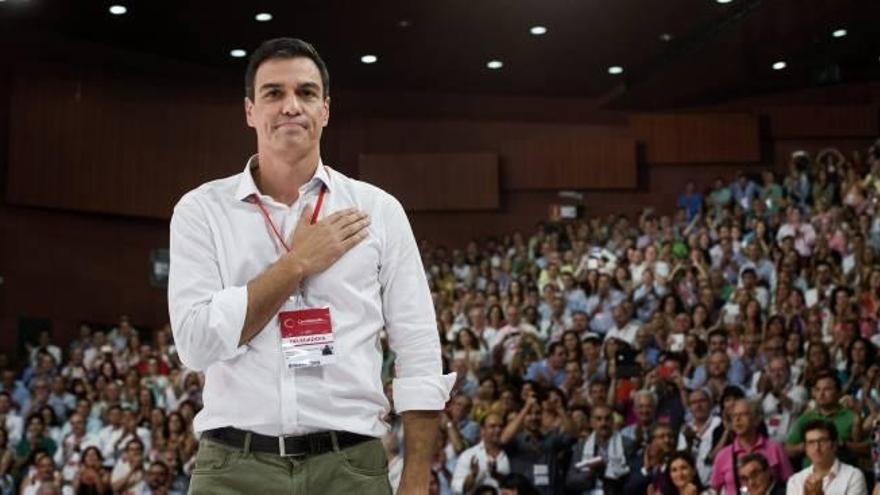 Pedro Sánchez toma las riendas del PSOE.