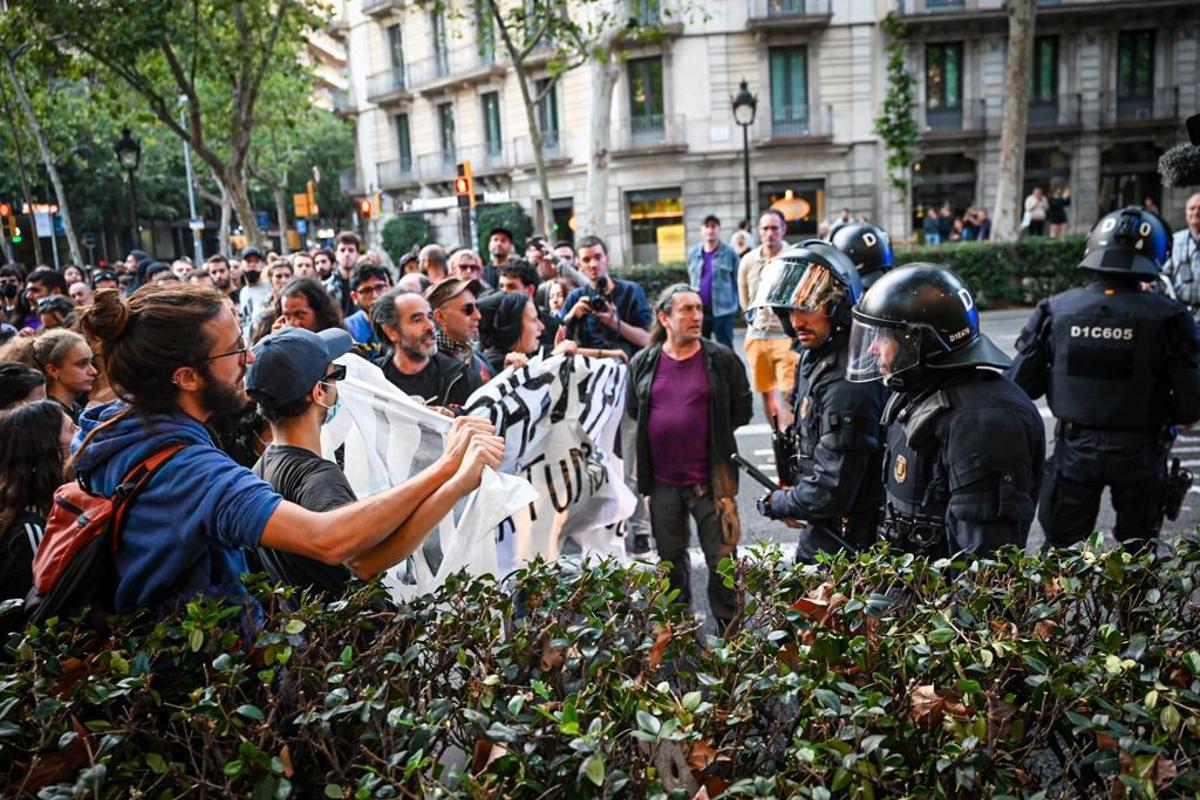 Manifestación antifascista de plaza Universitat