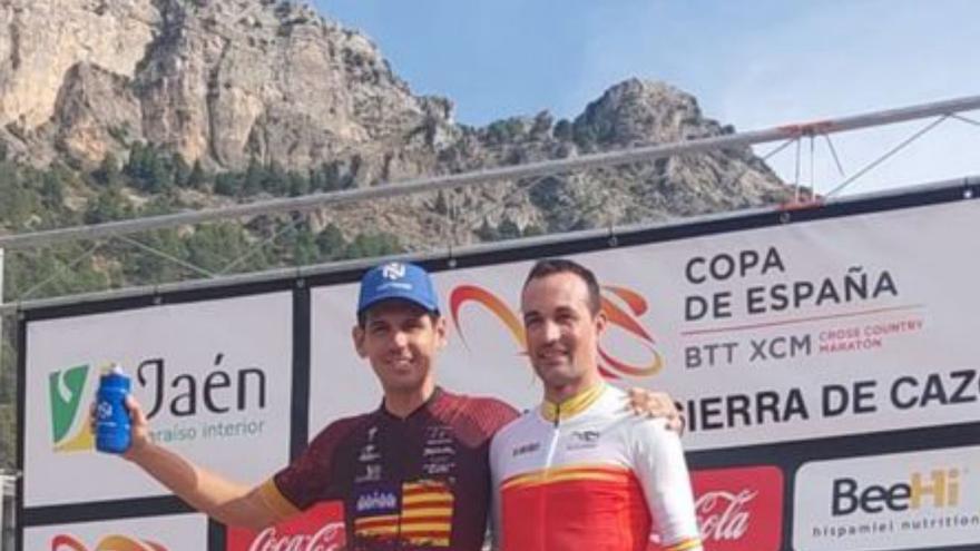 Efrén y Campillo suben al podio en el Campeonato de España de BTT