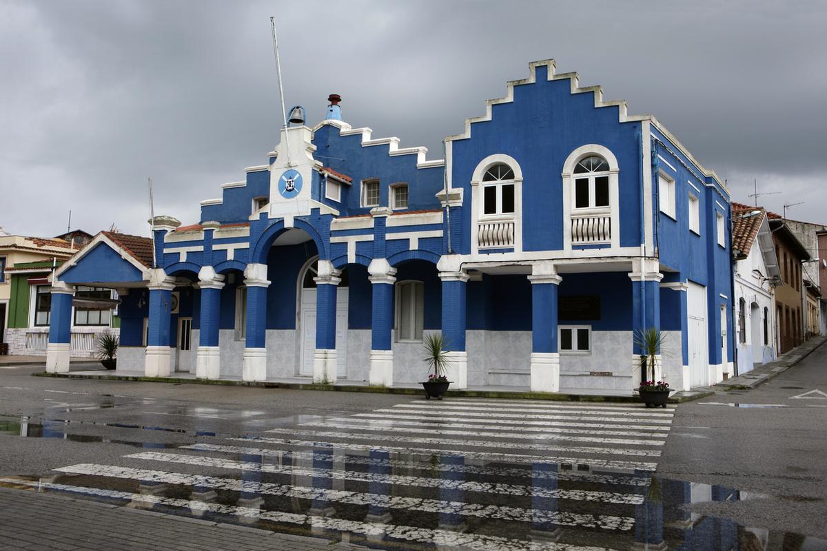 Una lonja que es patrimonio de la arquitectura industrial asturiana
