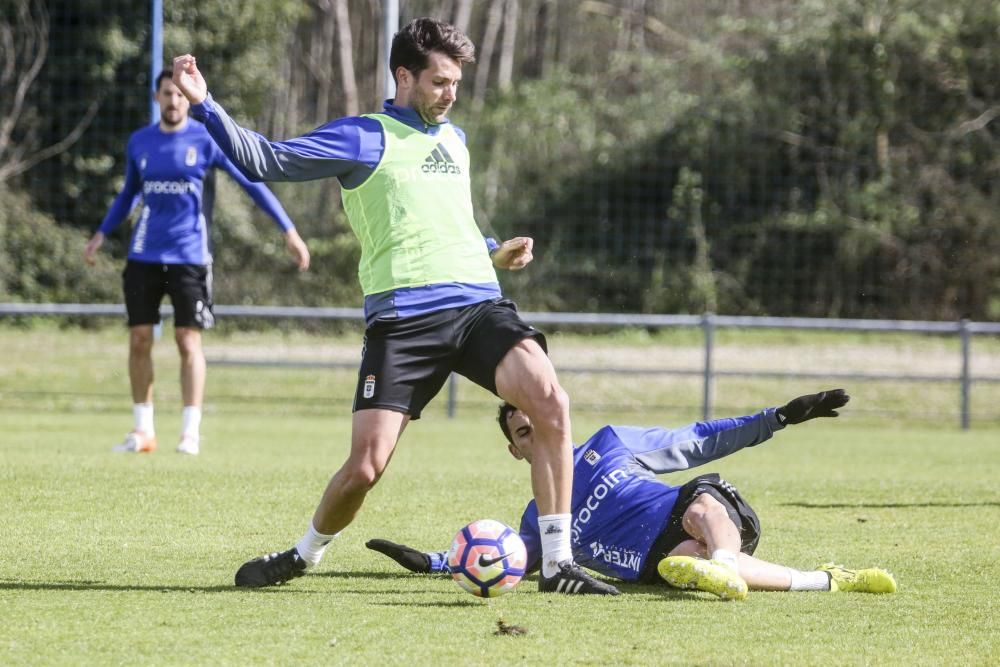 Entrenamiento del Real Oviedo en El Requexón