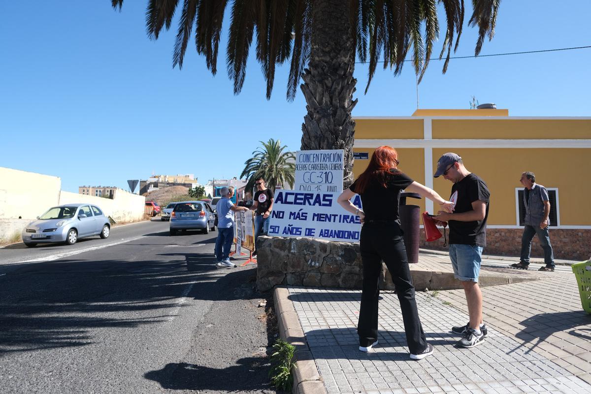 Concentración vecinos de Almatriche