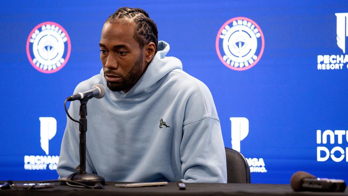 Kawhi Leonard hablo por primera vez en el media day de los Clippers