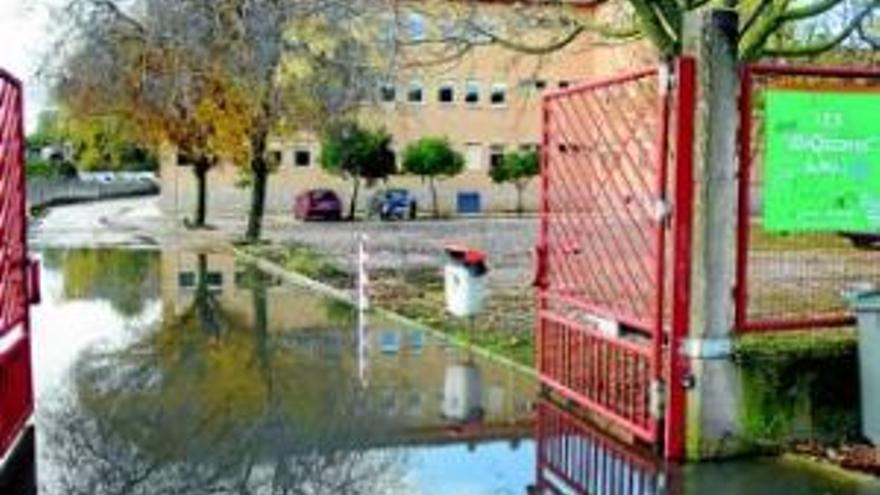 600 escolares se quedan sin clase por efectos del temporal