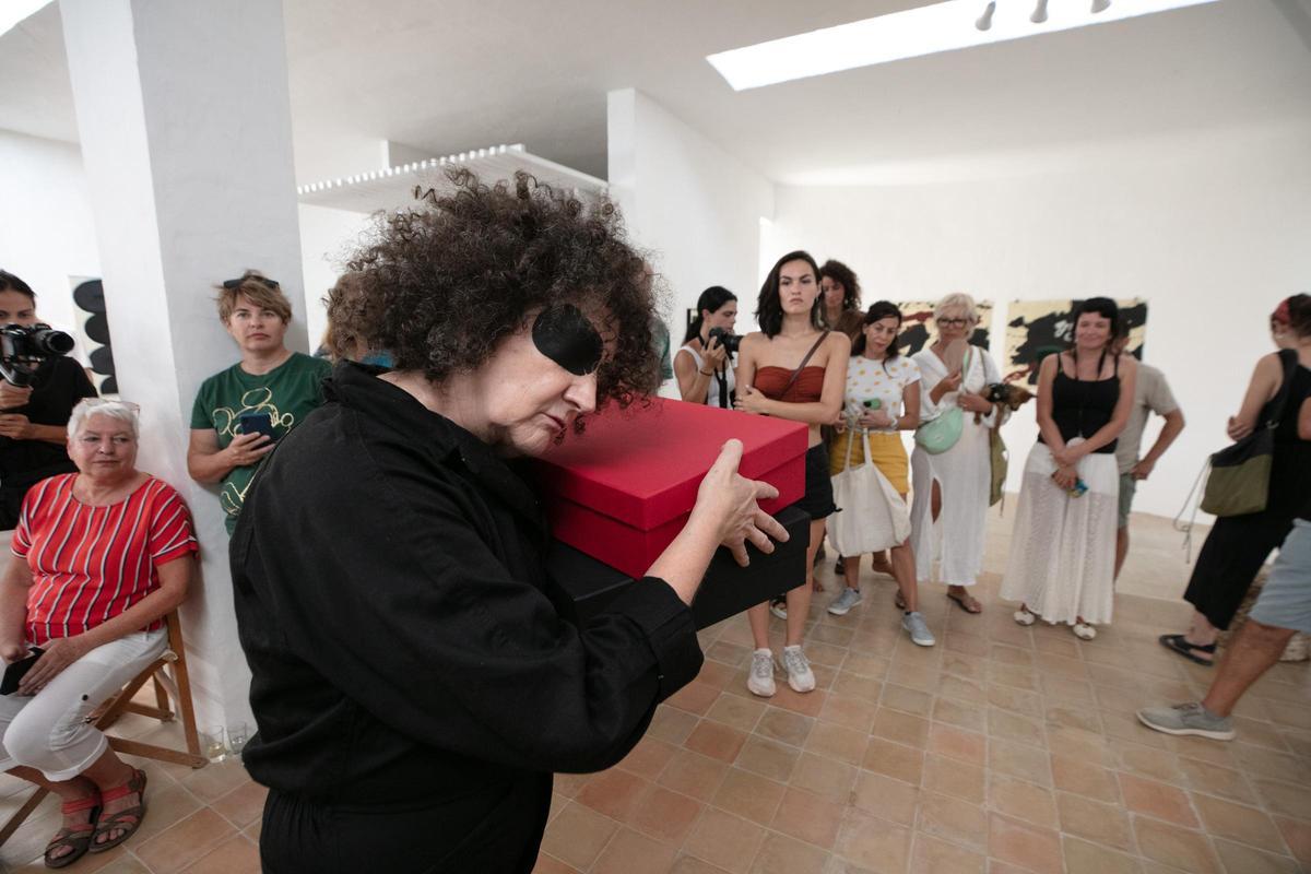 Mira aquí las imágenes de la nueva performance del festival Territori en el Espacio Micus Mira aquí las imágenes de la nueva performance del festival Territori en el Espacio Micus