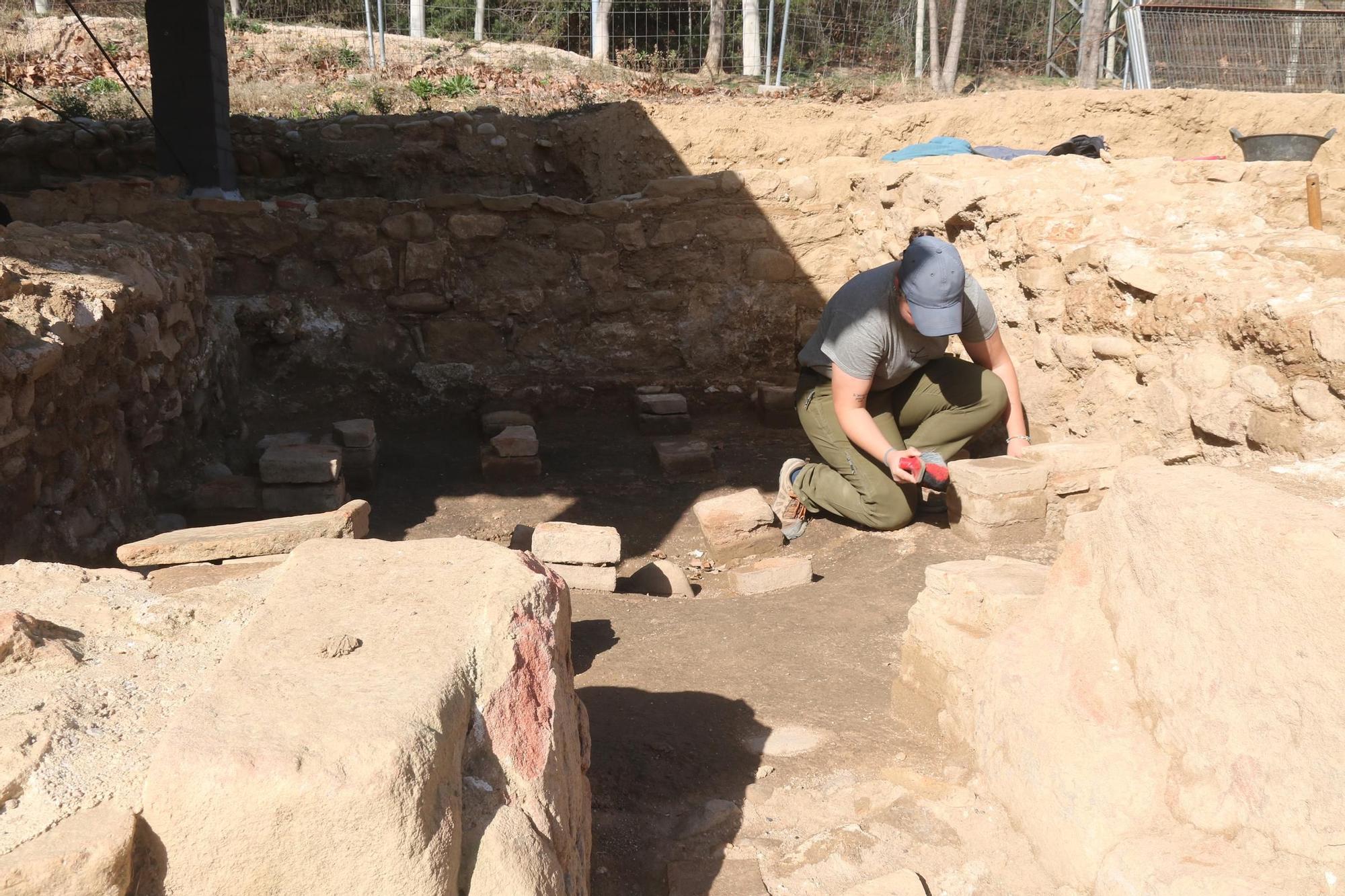 Els arqueòlegs descobreixen una zona vinculada a la producció d'oli a la vil·la romana de Sarrià de Ter