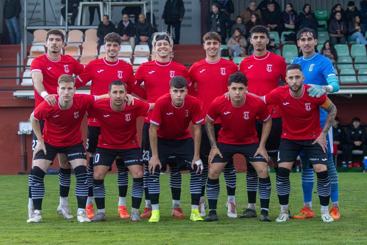 Los cornellanenses, de rojo ante el Peralada, no tuvieron su día