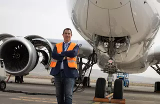 Caudé, el colosal parquin de aviones en la España Vacía