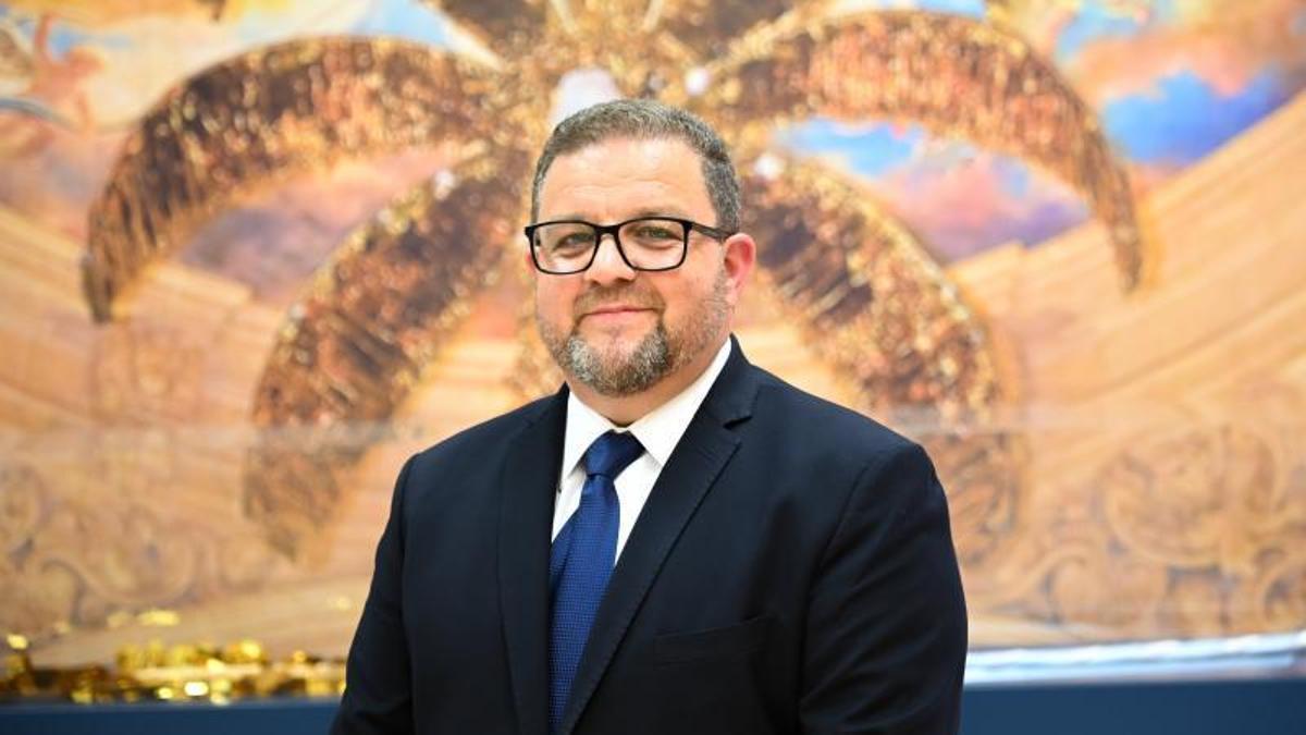 José Manuel Sabuco: "Los niños son la clave en la difusión porque pueden traer a las familias al Misteri d’Elx"