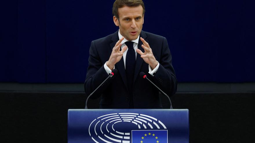 Macron propone incluir el derecho al aborto en la Carta europea de derechos fundamentales