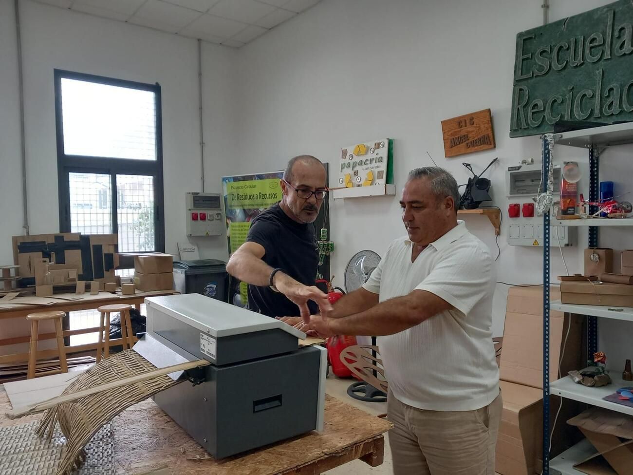 Internos de la cárcel de Lanzarote participan en un proyecto de reciclaje de la basura de los Centros Turísticos