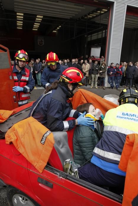 Acto del día del patrono de los bomberos en el Parque de Gijón