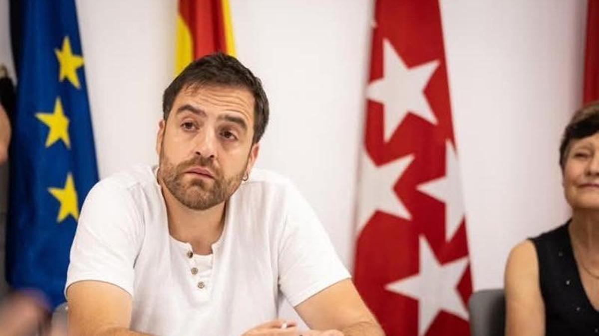 Manuel San Pastor, abogado y activista de la Plataforma de Afectados por la Hipoteca (PAH), disputará las primarias de Más Madrid en Alcorcón con la candidatura 'Alcorcón en marcha'.