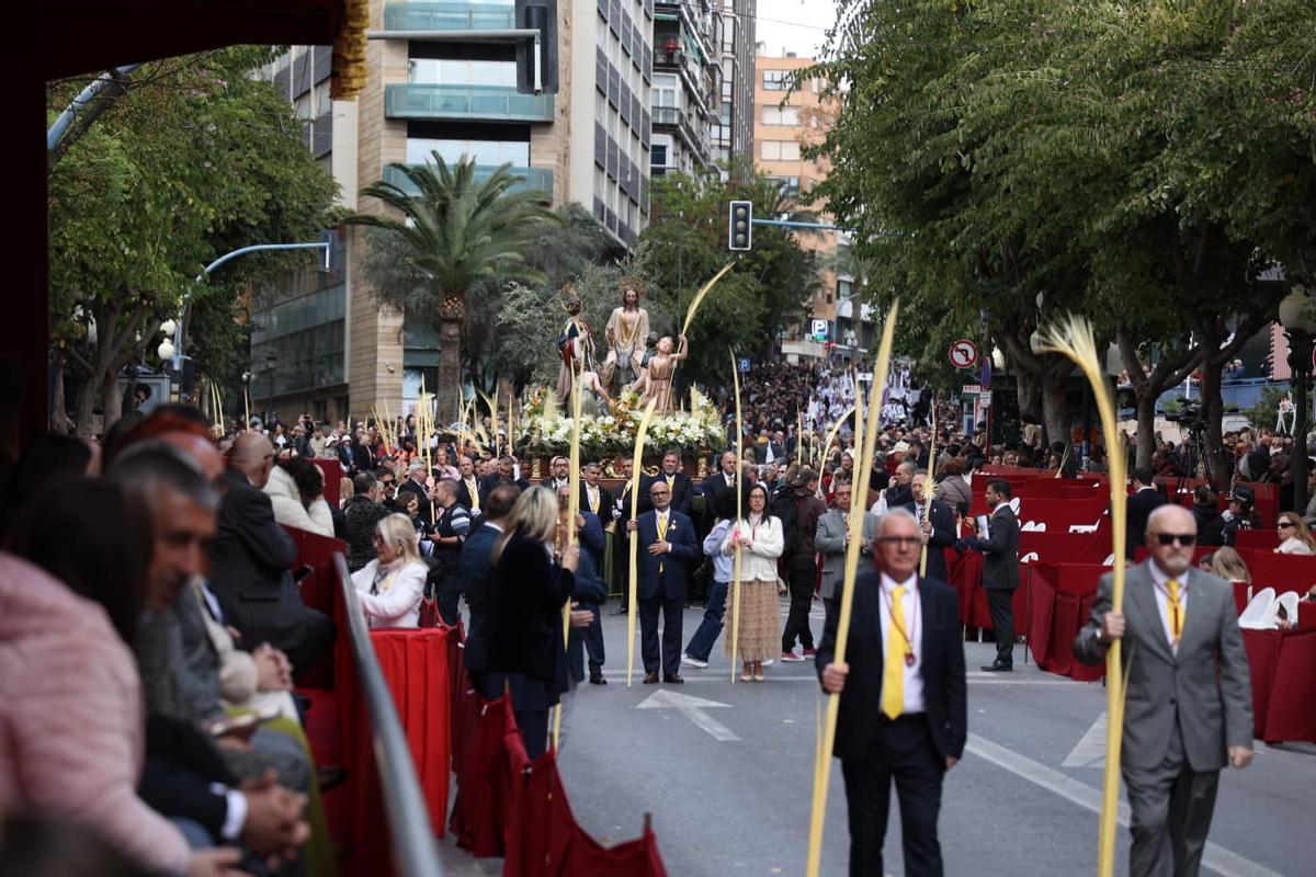 La procesión de "La Burrita" en Alicante, en imágenes