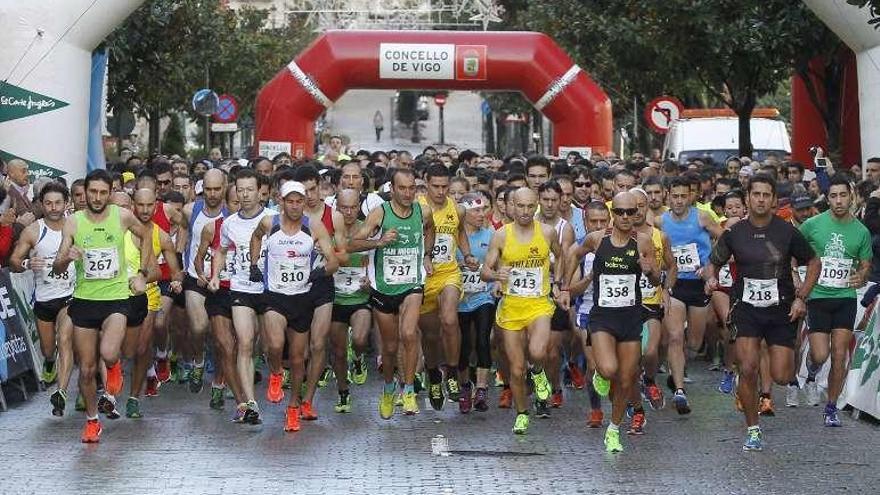 Un instante de la salida de la pasada edición de la Vigo+11. // R. Grobas