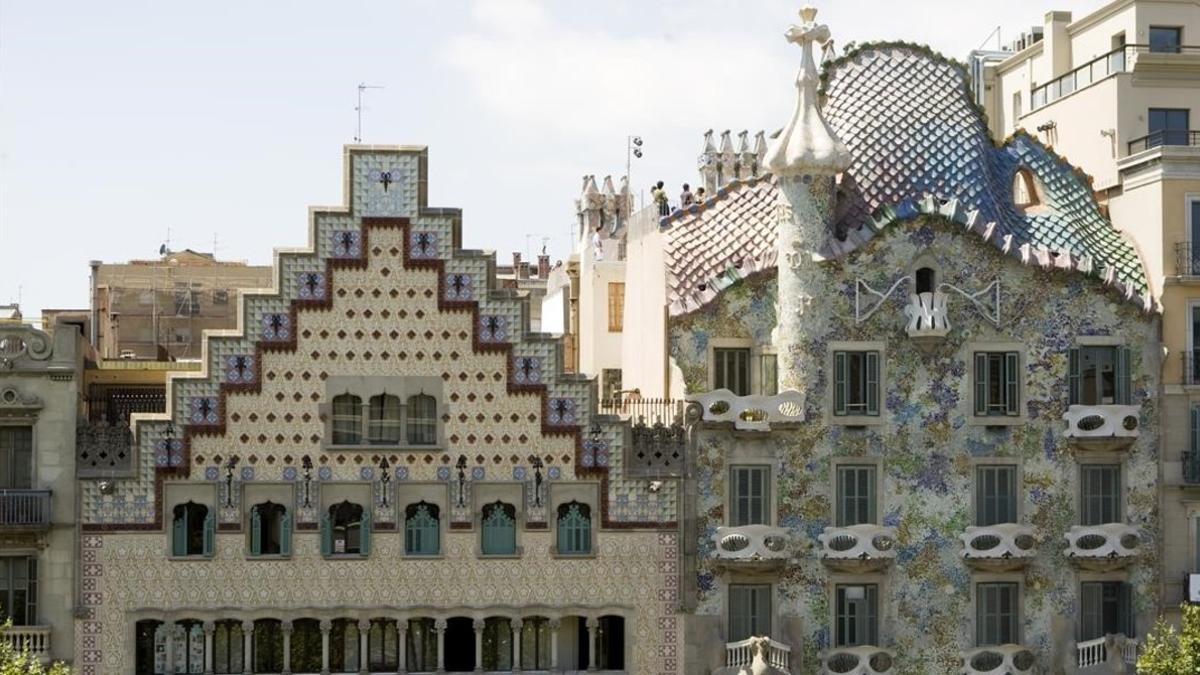 La Casa Ametller y la Casa Batlló en el paseo de Gràcia de Barcelona.