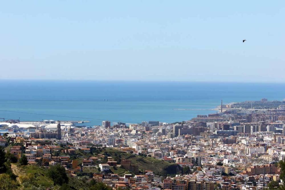 Viernes, 1 de mayo | El confinamiento reduce el nivel de polución en Málaga capital