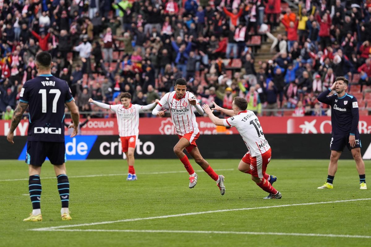 Ounahi celebra su gol ante el Athletic.