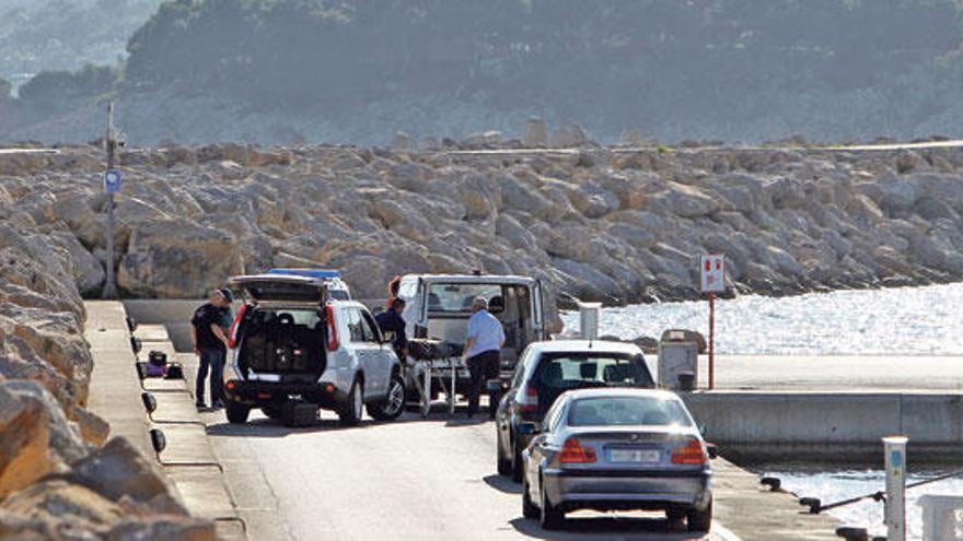 La Guardia Civil cree que la joven hallada en El Toro murió al caer en las rocas